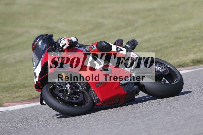 /07 09.04.2026 Cornu Master School ADR/Gruppe rot/3